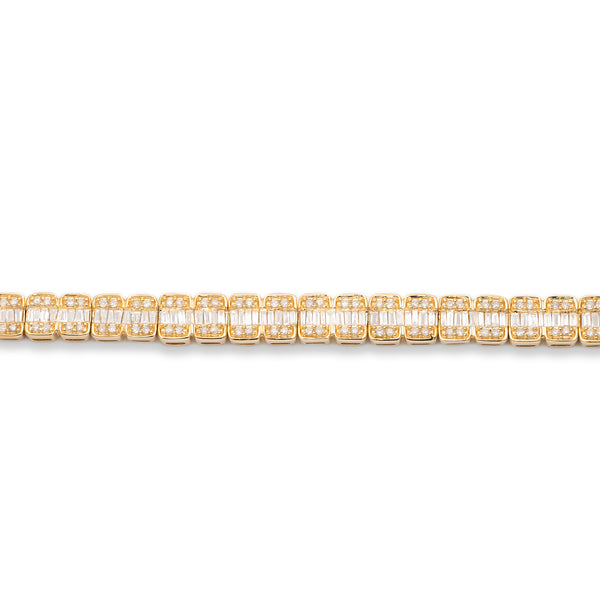 Bracelet with Diamonds And Baguettes